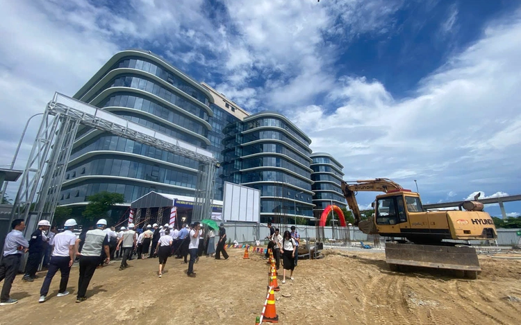 Vietnam to Launch $69M Semiconductor Packaging Lab in Da Nang by 2026